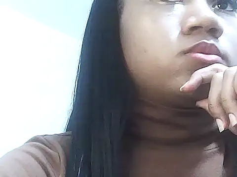 Snapshot of Fariana01 chatting on November 2025 11:59:02 PM Fariana01 online show from November 2025 11:59:02 PM