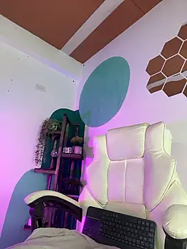 LollaByer online show from January 2026 09:05:02 PM