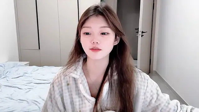 yangyang-1115 online show from October 2025 04:57:02 AM