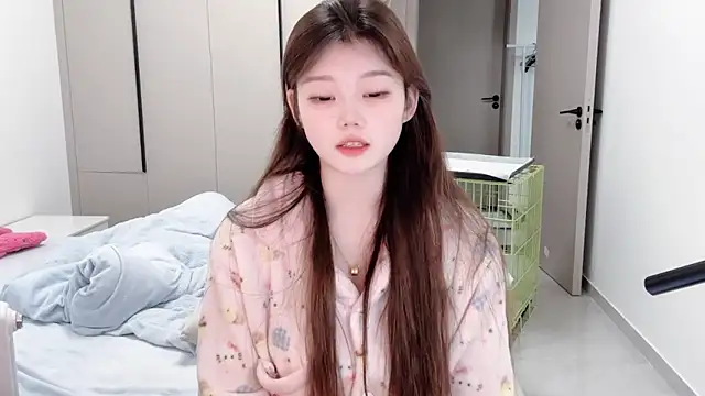 yangyang-1115 online show from October 2025 05:52:01 AM