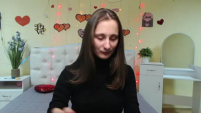 MichelLeee online show from February 2025 12:12:01 PM