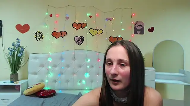 MichelLeee online show from February 2025 06:19:02 PM