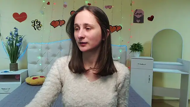 MichelLeee online show from February 2025 12:05:02 PM