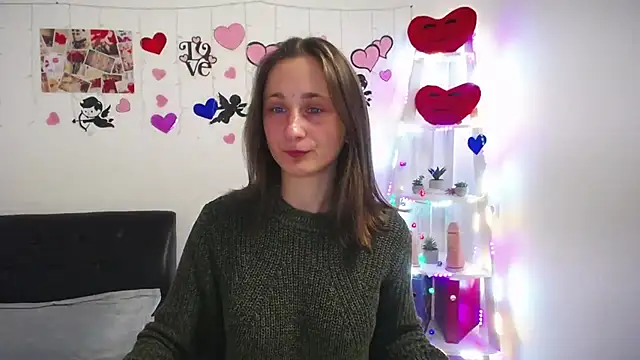 MichelLeee online show from February 2025 12:03:02 PM