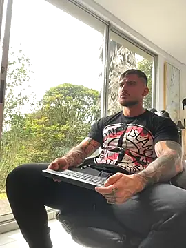 DimitriSullivan  online show from December 2025 02:33:01 PM