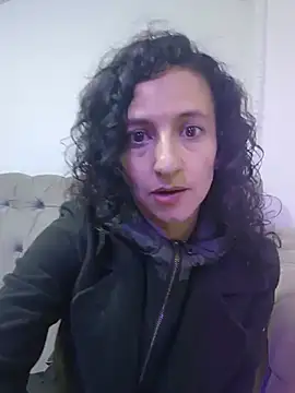 Snapshot of AriannaRussell_ chatting on June 2026 12:35:01 PM AriannaRussell online show from June 2026 12:35:01 PM
