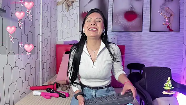 Ella Rousse online show from December 2024 01:18:01 PM