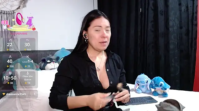 Ella Rousse online show from April 2026 11:33:01 AM