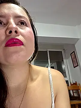 NeredaXxx online show from September 2025 08:22:02 PM