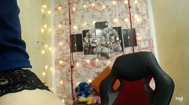 anthiamelisa online show from March 2025 01:10:01 AM