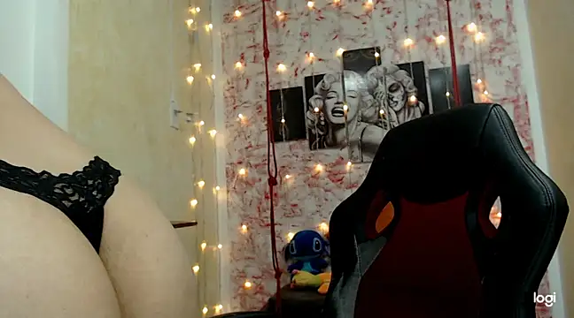 anthiamelisa online show from March 2025 04:14:01 AM