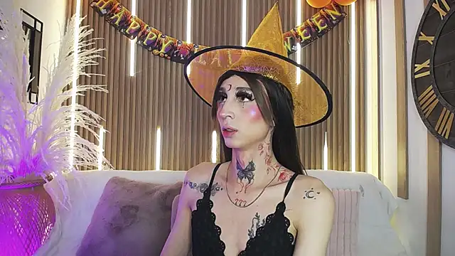 Aniie Doll online show from October 2025 08:24:02 PM