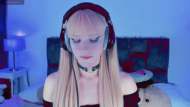 Kirmyy  online show from September 2025 09:07:02 PM