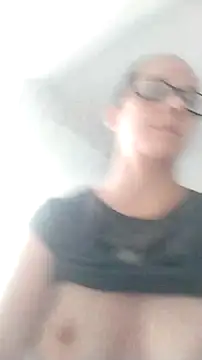 nicolle milf1978 online show from November 2025 01:54:02 PM