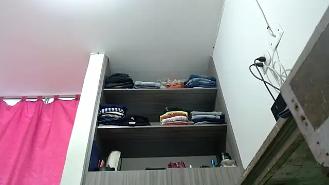 nicolle milf1978 online show from April 2026 10:35:02 PM