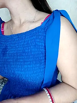 xpihu online show from April 2026 12:06:01 AM