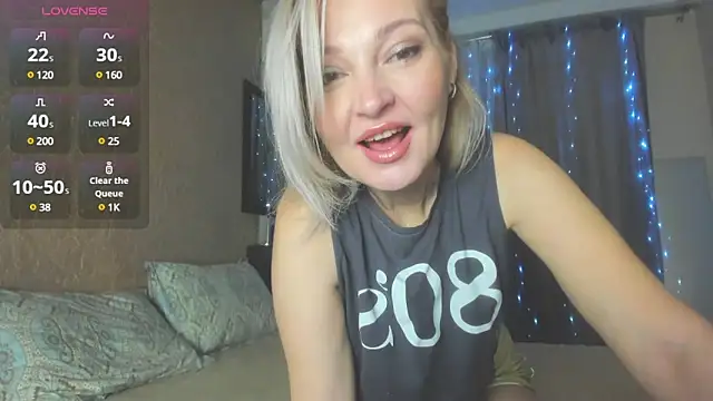 Snapshot of Milena_candyy chatting on January 2025 09:07:01 PM Milena candyy online show from January 2025 09:07:01 PM
