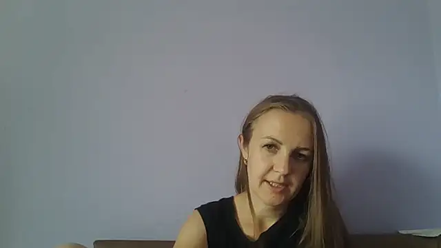 Snapshot of Milaniya261 chatting on July 2026 12:20:01 PM Milaniya261 online show from July 2026 12:20:01 PM