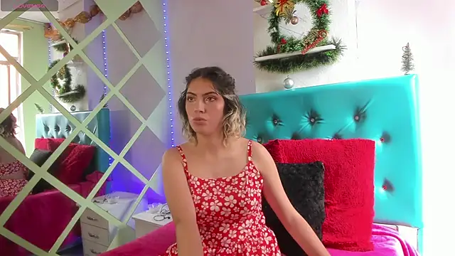 Annie  winter online show from December 2024 02:27:01 PM