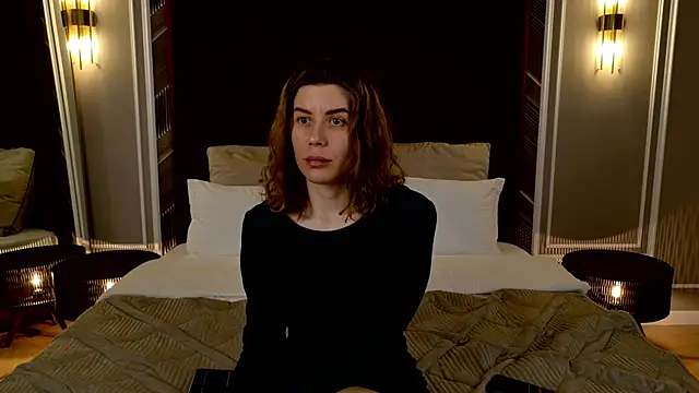 Snapshot of VikkiStorm chatting on March 2025 06:14:02 AM VikkiStorm online show from March 2025 06:14:02 AM