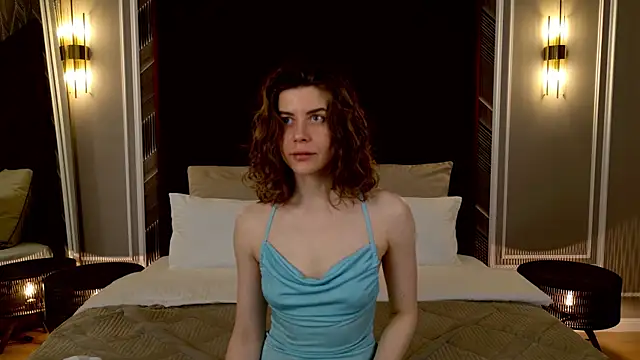 Snapshot of VikkiStorm chatting on March 2025 03:13:02 AM VikkiStorm online show from March 2025 03:13:02 AM