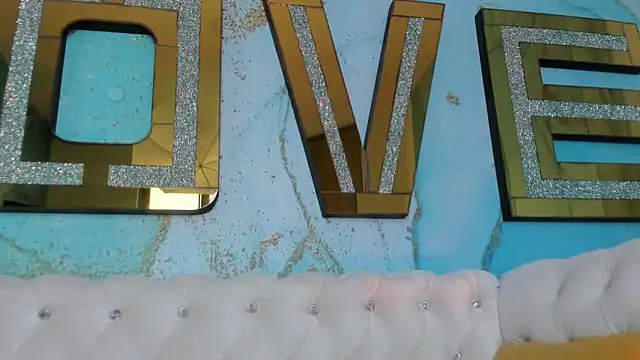 pola adams  online show from March 2025 05:28:01 PM