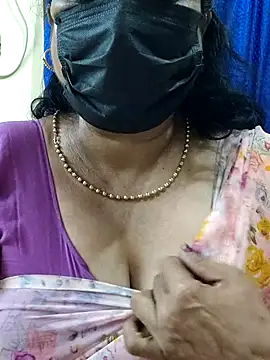 Snapshot of rekha_naier chatting on October 2025 04:50:01 PM rekha naier online show from October 2025 04:50:01 PM