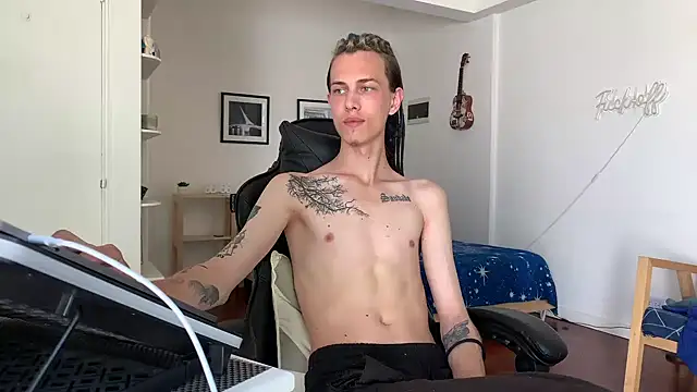 Den BlueXx online show from January 2025 01:09:02 PM