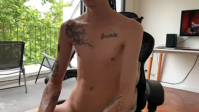 Den BlueXx online show from February 2025 04:10:02 PM