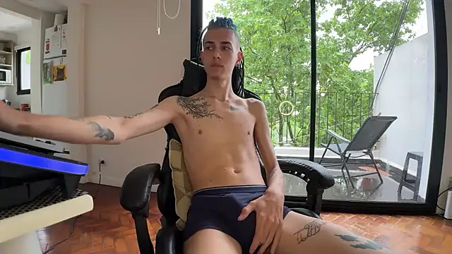 Den BlueXx online show from November 2025 04:51:02 PM