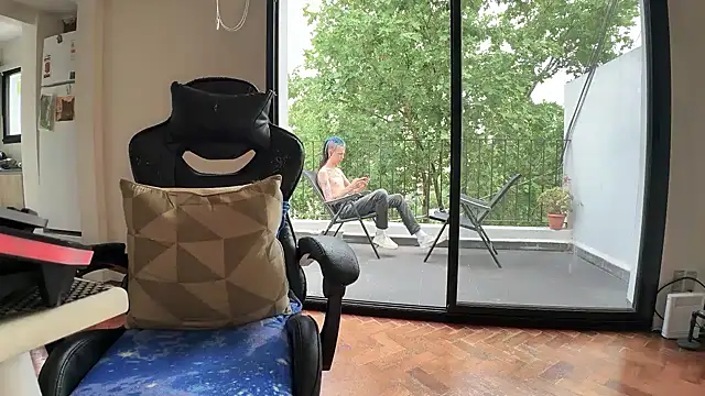 Den BlueXx online show from November 2025 06:54:01 PM