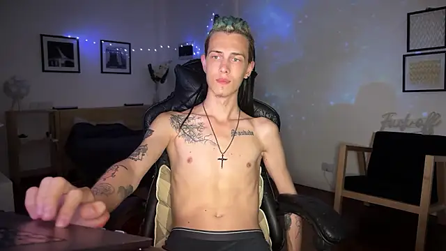 Den BlueXx online show from December 2025 12:52:02 AM