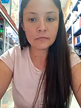 Snapshot of nidia2026 chatting on February 2025 03:12:02 PM nidia2026 online show from February 2025 03:12:02 PM