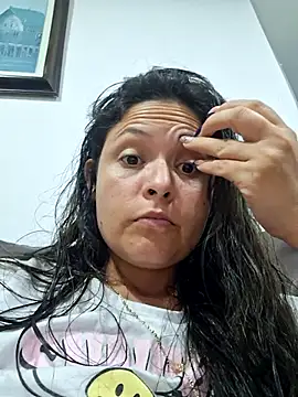 Snapshot of nidia2026 chatting on February 2025 12:27:02 AM nidia2026 online show from February 2025 12:27:02 AM