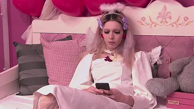 PamelamyDreamys online show from February 2025 01:20:01 PM