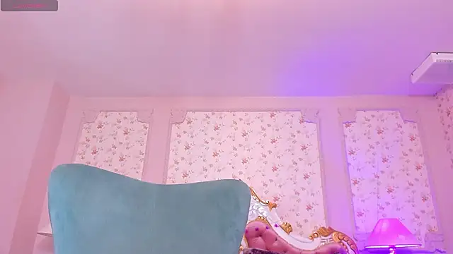 AllissonJames online show from October 2025 10:49:01 AM