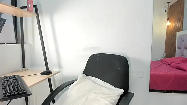 Snapshot of _Brihan chatting on December 2024 01:26:01 AM Brihan online show from December 2024 01:26:01 AM