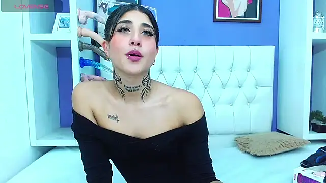 aliss-diaz online show from March 2025 02:01:02 AM