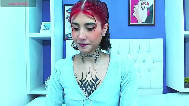 aliss-diaz online show from March 2025 07:58:02 PM
