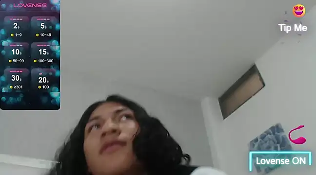 Snapshot of _lexx1e chatting on January 2025 04:29:01 PM lexx1e online show from January 2025 04:29:01 PM