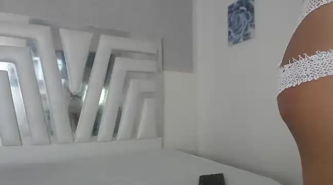 Snapshot of _lexx1e chatting on February 2025 02:02:01 PM lexx1e online show from February 2025 02:02:01 PM