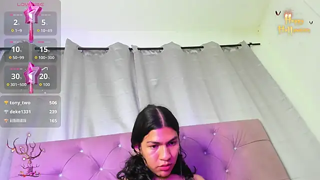 Snapshot of _lexx1e chatting on October 2025 02:33:01 AM lexx1e online show from October 2025 02:33:01 AM