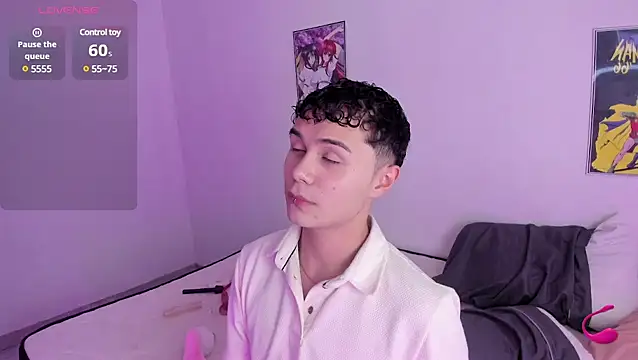 Snapshot of crushnier chatting on March 2025 07:09:02 PM crushnier online show from March 2025 07:09:02 PM