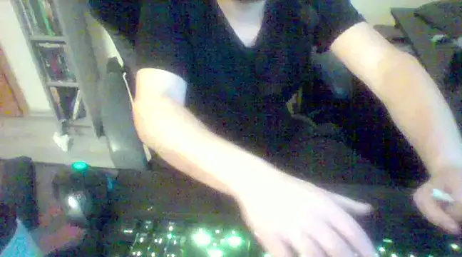 Stiiier1992 online show from December 2024 10:41:01 PM