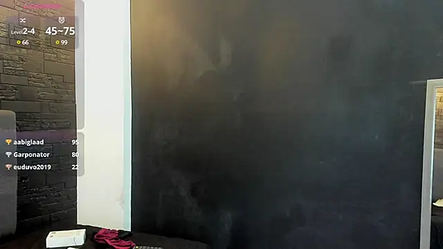 Snapshot of bruno_miller_ chatting on February 2025 02:05:02 AM bruno miller online show from February 2025 02:05:02 AM