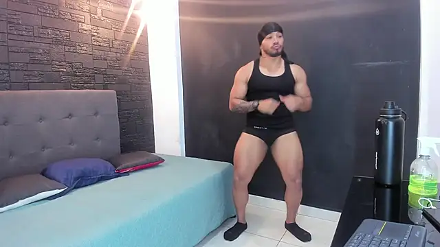 Snapshot of bruno_miller_ chatting on February 2025 09:25:02 PM bruno miller online show from February 2025 09:25:02 PM