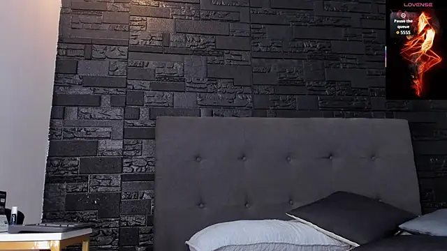 Snapshot of bruno_miller_ chatting on October 2025 10:20:02 PM bruno miller online show from October 2025 10:20:02 PM