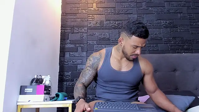 bruno miller  online show from December 2025 08:59:02 PM