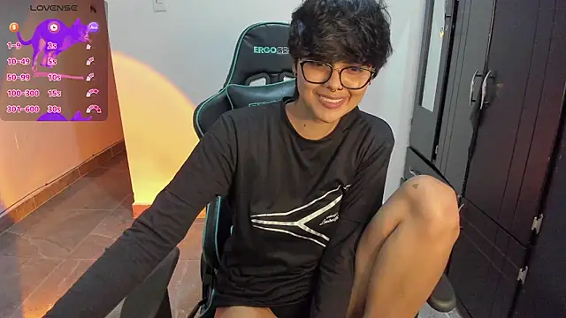 gooddess isis online show from January 2025 01:59:02 AM