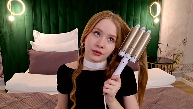 MichelleReid online show from March 2025 06:16:02 AM